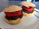 Burger végétarien avec des steaks de lentilles