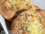 Pain au fromage et aux herbes