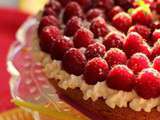 Tarte aux framboises sur palet breton et chantilly de mascarpone