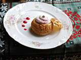 Choux gourmands à la crème aux poires et aux framboises