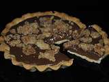 Tarte caramel au beurre salé / chocolat et son croustillant de crumble