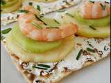 Tartines de pain azyme, crevettes roses, concombre, poire & fromage frais [#summer #poisson #tartines]