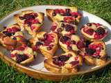 Moelleux au miel, fromage blanc et fruits rouges