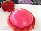 Dome mousse fraises insert rhubarbe