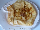 Crêpes au lait de soja garnies aux pommes fondantes et crème caramel au beurre salé