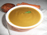 Soupe de mâches sauvages, carottes et patate douce