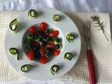 Salade myrtilles, chèvre et courgettes