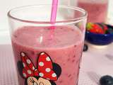 Smoothie aux fruits rouges