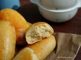 Petits pains au lait d’avoine et huile d’olive pour le petit déjeuner :)