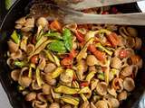 Orecchiette  complètes aux câpres, tomates et courgettes grillées - bonnes vacances