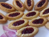 Biscuits barquettes à la fraise