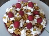 Tarte framboise pâte de pistache et chantilly