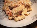 Rigatoni con zucca, ricotta e mandorle