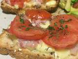 Bruschetta camembert tomates