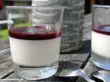 Panna cotta au coulis de myrtille