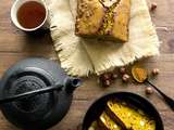 Cake au curcuma, noisettes et miel