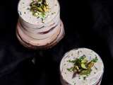 Tiramisu aux pêches blanches, thym et citron vert