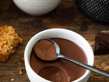 Crème onctueuse au chocolat (avec 2 ingrédients seulement!) #vegan #glutenfree