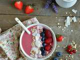 Smoothie bowl aux fruits rouges #vegan