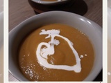 Velouté de patates douces, courgettes et gingembre