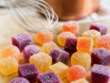 Bonbon maison : des bonbons gélifiés aux fruits faciles
