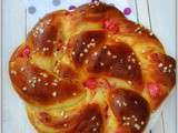 Brioche aux pralines roses