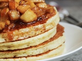 Pancakes à la pomme, un délice moelleux, croustillant et caramélisé