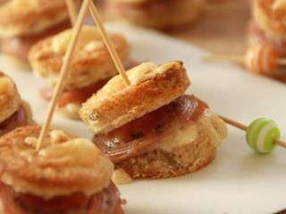 Mini Croque Andouille & Comté {Idée Apéro}