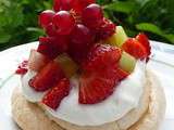 Pavlova Fruits Rouges et Kiwi {Version Individuelle}