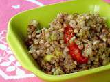 Salade de sarrasin grillé, avocat, tapenade et tomates confites