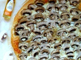 Tarte fine aux champignons et scarmorza