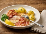 Cabillaud grillé au bacon croustillant : la recette express et gourmande