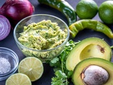 Facile du guacamole maison : la préparation mexicaine authentique