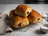Petits pains au chocolat maison croustillants et moelleux