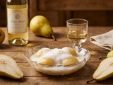 Poires au vin blanc, crème onctueuse à l’eau-de-vie