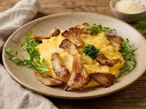 Polenta crémeuse au gorgonzola, pleurotes dorées et gremolata