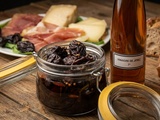 Pruneaux au vinaigre de xérès : condiment espagnol facile
