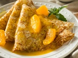 Traditionnelle des crêpes Suzette faciles à réaliser