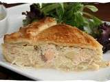 Tourte à la choucroute & au saumon avec sa sauce au raifort