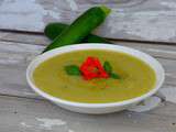 Velouté froid de courgettes au basilic