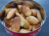 Madeleines à la pomme et à la cannelle