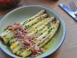 Asperges blanches aux crevettes grises