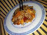 Ramen sautées au poulet sauce cantonaise