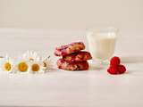 Biscuits aux pistaches, framboises et au chocolat noir