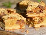 Carrés avec pâte à biscuits et Caramilk