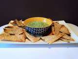 Trempette/tartinade de fromage et de bette à carde (blette) avec croustilles de tortillas non frites