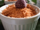 Crumble aux figues et framboises et aux biscuits roses de Reims