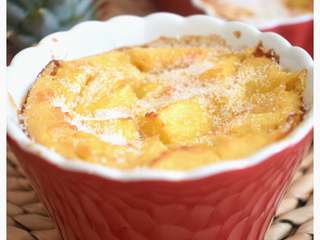 Petits Clafoutis à l'ananas frais