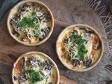 Tartelettes aux champignons bruns et aux lardons