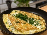 Créez une Omelette Divine aux Herbes Fraîches et au Fromage : Recette Facile et Savoureuse